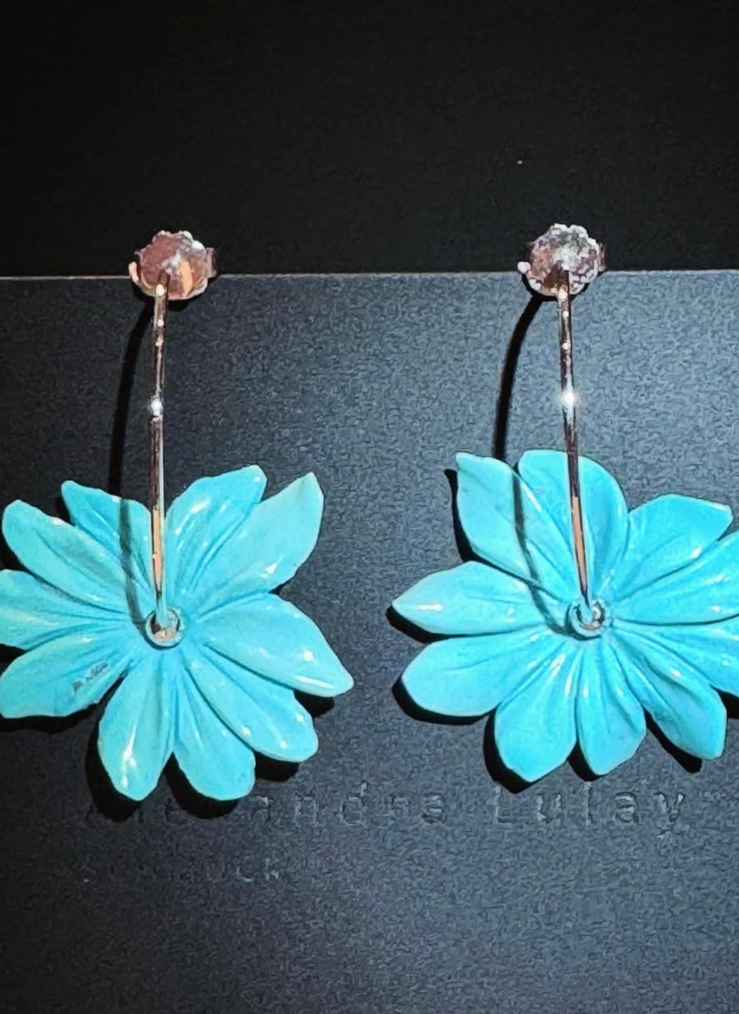 Ohrschmuck mit Türkisblüten