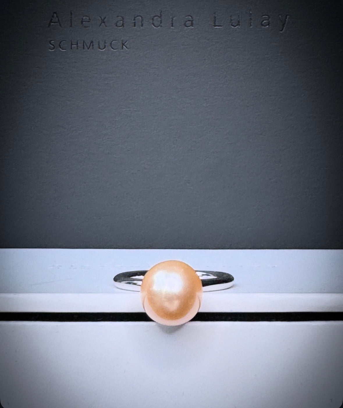 Ring mit Süsswasserperle (apricot)