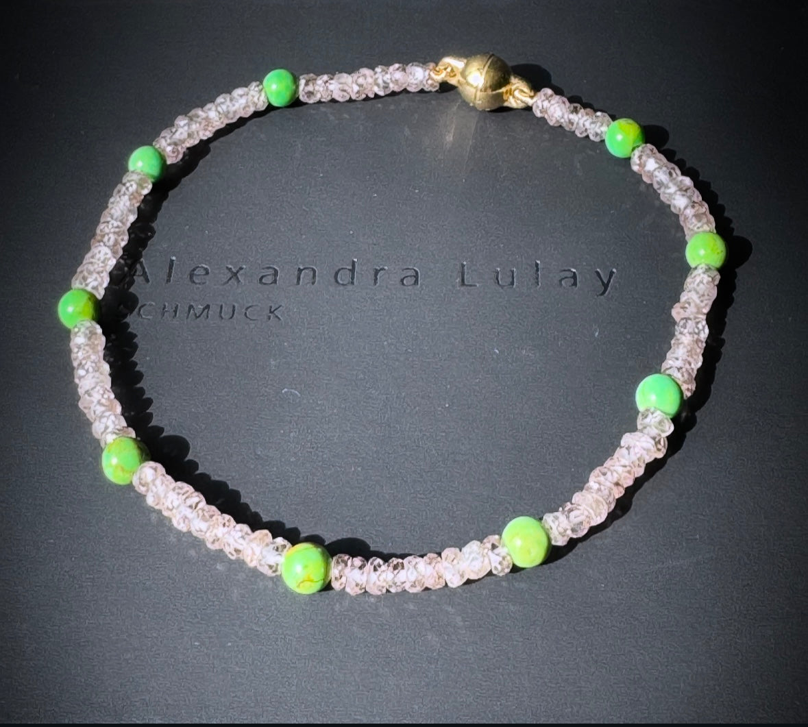 Armschmuck mit Chromtürkis
