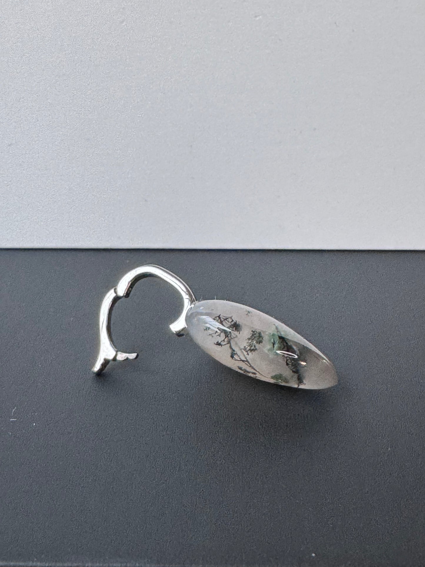 Halsschmuck mit Moosachat-Herz