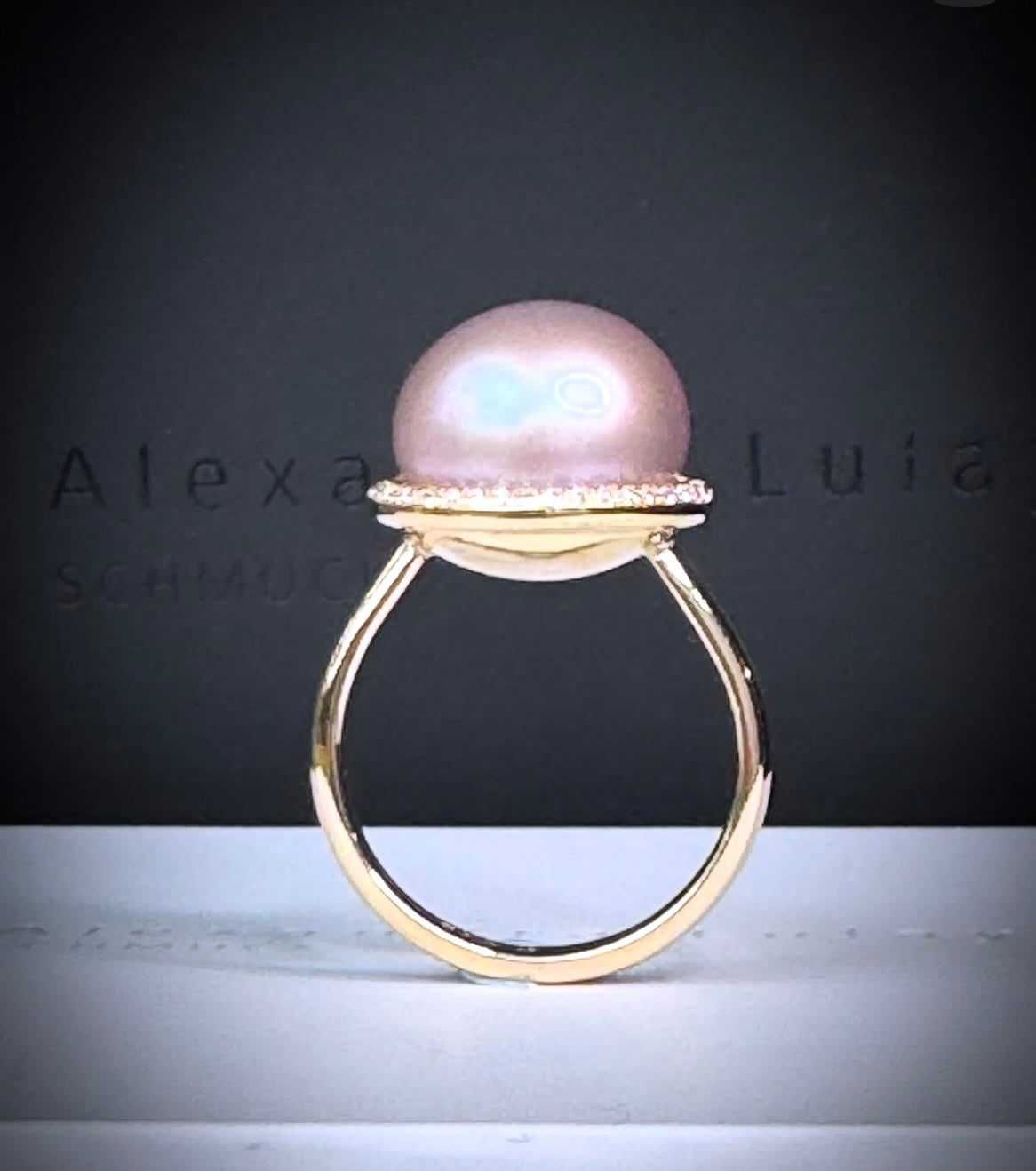 Brillantring mit rosa Perle